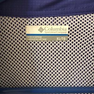 Brand new men’s Columbia shirt